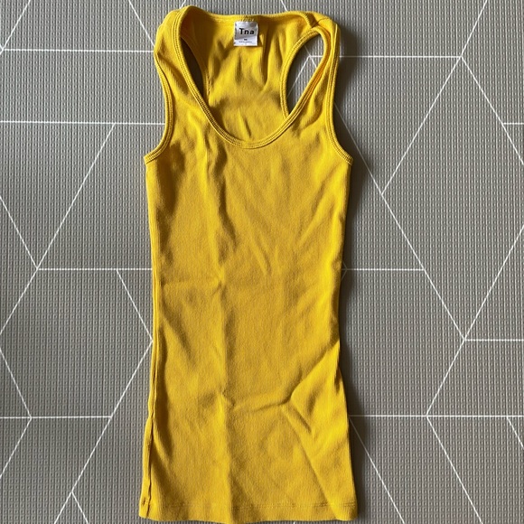 TNA Throwback Tank, size XS, in colour Sun Valley - Picture 2 of 5